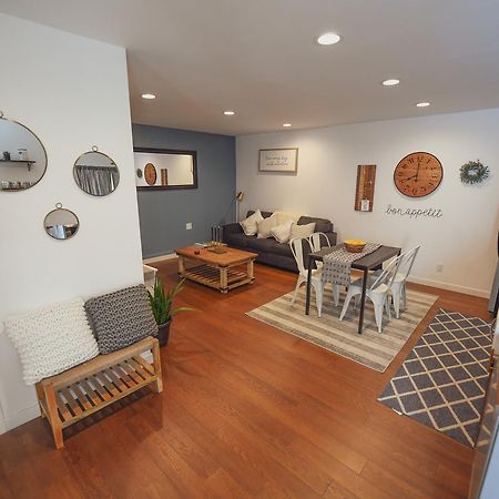 Charming Valley Village Guesthouse Permit # Hsr Two Three Zero Zero 2794 Los Angeles Buitenkant foto